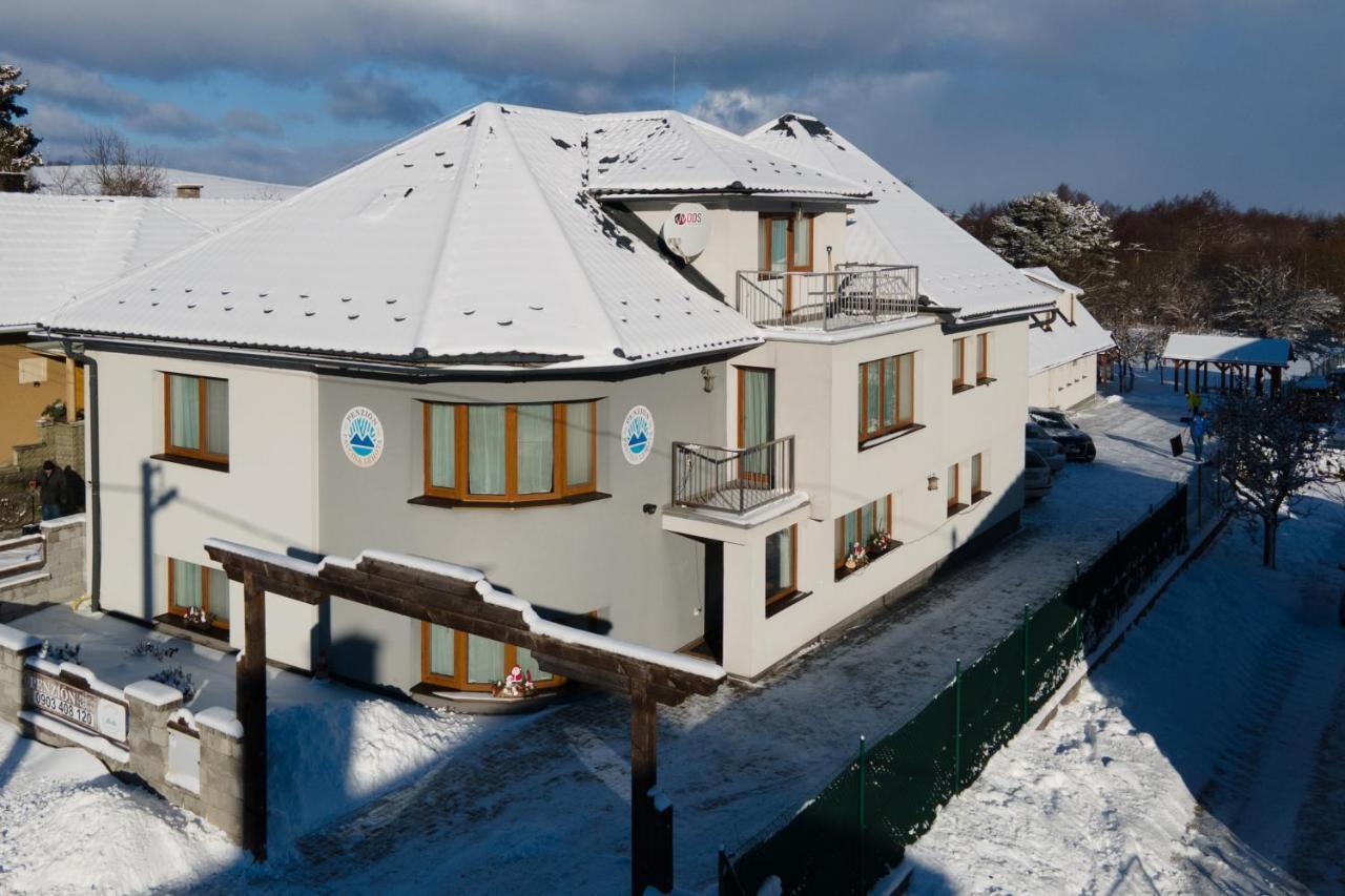 Penzion Pavcina Lehota Exterior photo
